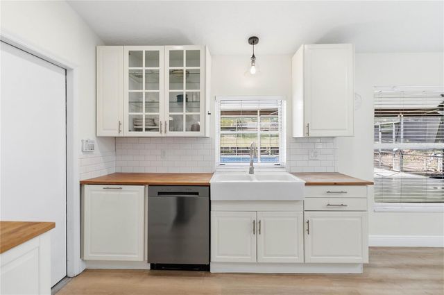 16045 HARBAR OAKS DRIVE, Montverde, FL 34756