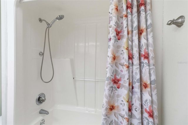 16045 HARBAR OAKS DRIVE, Montverde, FL 34756