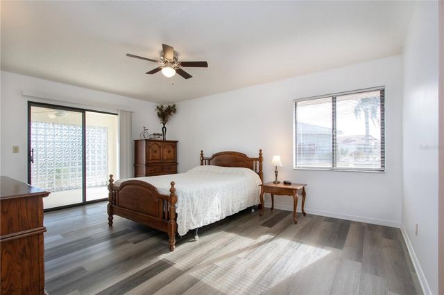 1853 WOLF LAUREL DRIVE, Sun City Center, FL 33573