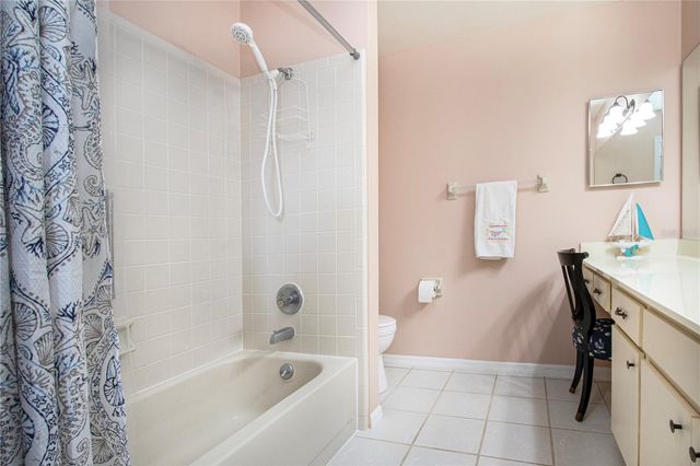 1853 WOLF LAUREL DRIVE, Sun City Center, FL 33573