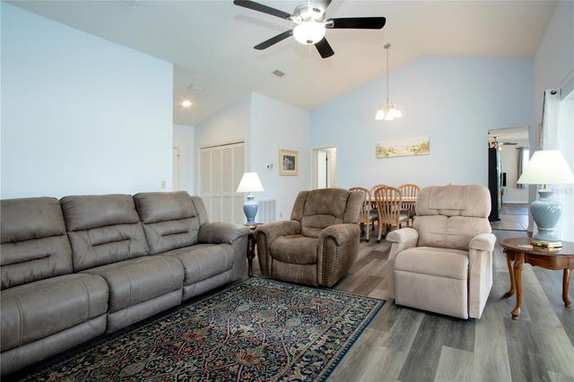 1853 WOLF LAUREL DRIVE, Sun City Center, FL 33573