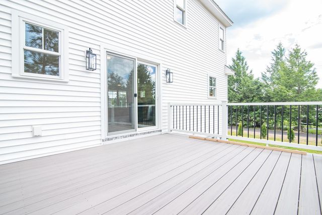 1 Tanya Lane, Brentwood, NH 03833