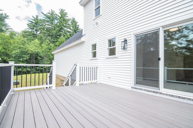 1 Tanya Lane, Brentwood, NH 03833
