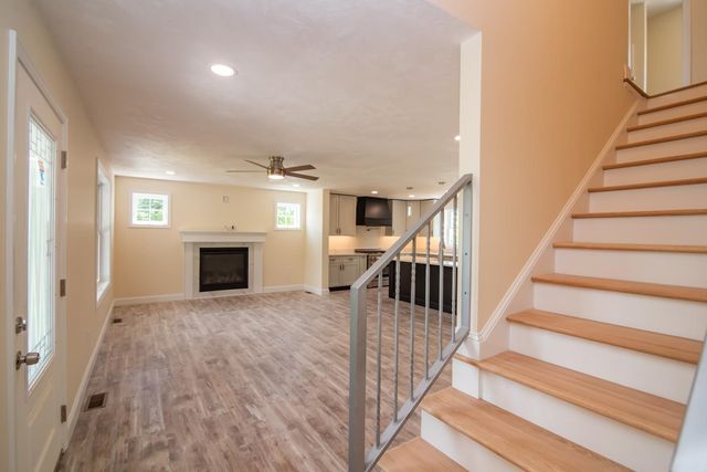 1 Tanya Lane, Brentwood, NH 03833
