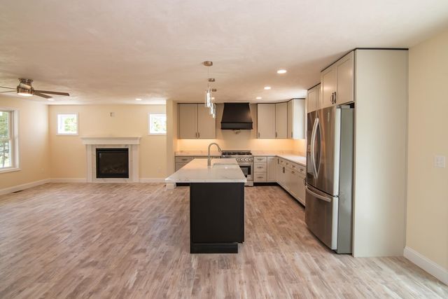 1 Tanya Lane, Brentwood, NH 03833