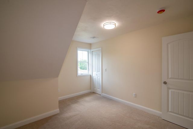 1 Tanya Lane, Brentwood, NH 03833