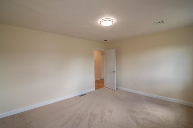 1 Tanya Lane, Brentwood, NH 03833