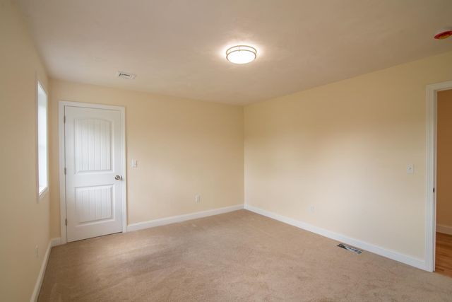 1 Tanya Lane, Brentwood, NH 03833