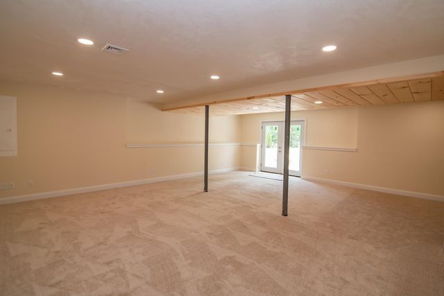 1 Tanya Lane, Brentwood, NH 03833