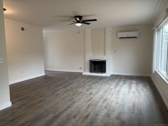 11385 Almazon St, San Diego, CA 92129