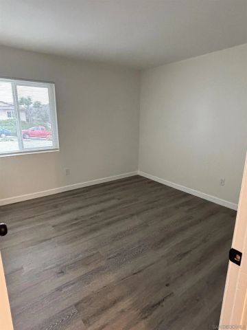 11385 Almazon St, San Diego, CA 92129
