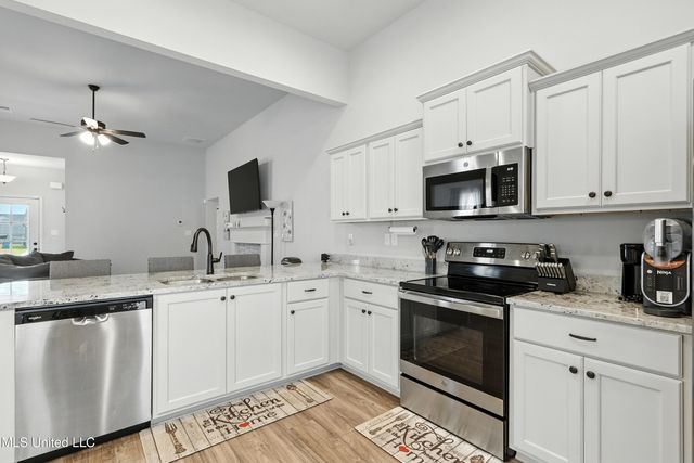 8685 Lana Drive, Southaven, MS 38672