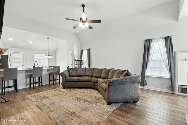 8685 Lana Drive, Southaven, MS 38672