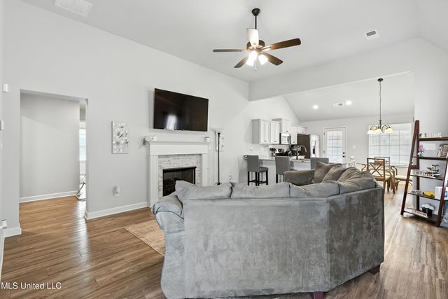 8685 Lana Drive, Southaven, MS 38672