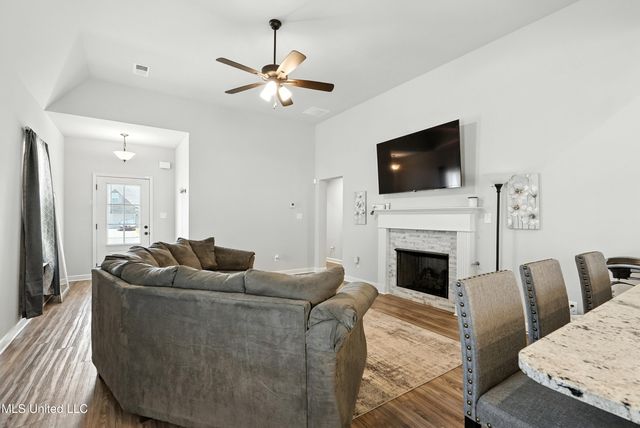8685 Lana Drive, Southaven, MS 38672