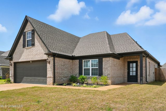 8685 Lana Drive, Southaven, MS 38672