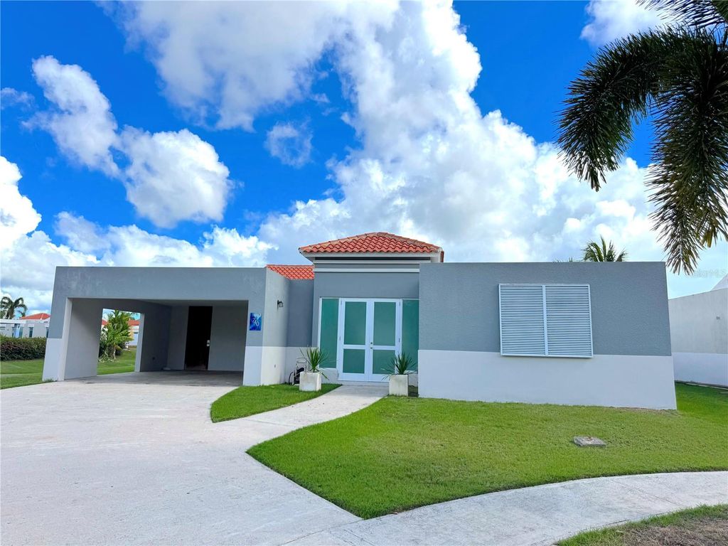 740 CALLE 67, Gurabo, PR 00778