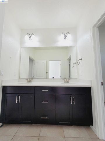 2100 Carrara St, Brentwood, CA 94513