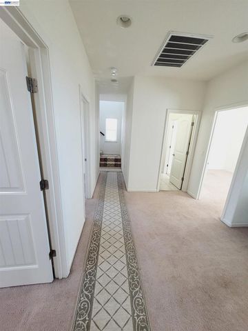 2100 Carrara St, Brentwood, CA 94513