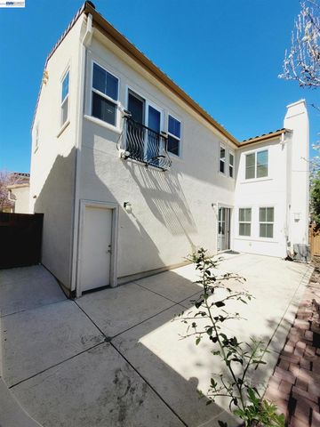 2100 Carrara St, Brentwood, CA 94513