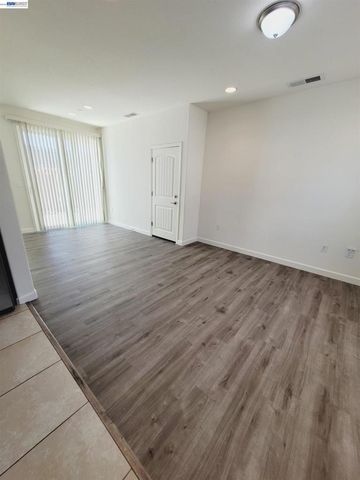 2100 Carrara St, Brentwood, CA 94513