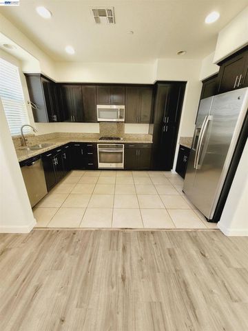 2100 Carrara St, Brentwood, CA 94513