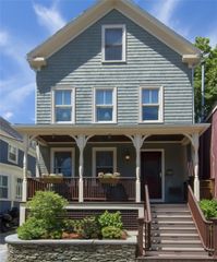 44 Third Street, Newport, RI 02840