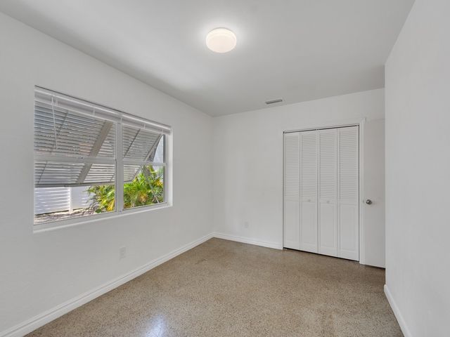 856 Dahlia Lane A, Vero Beach, FL 32963