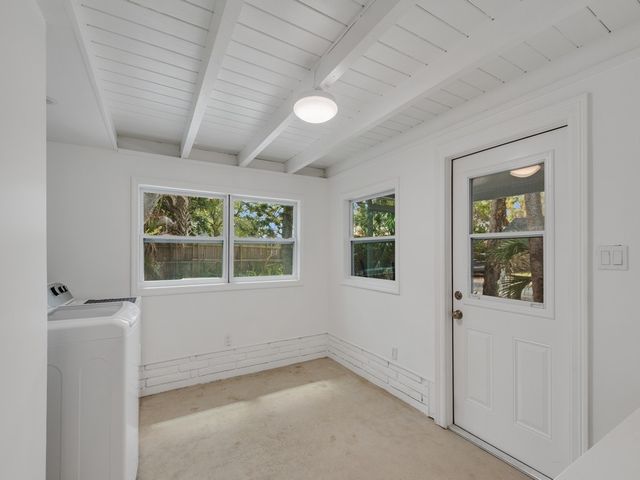 856 Dahlia Lane A, Vero Beach, FL 32963