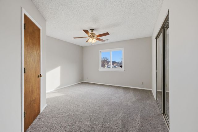 5211 S Mosley St, Wichita, KS 67216