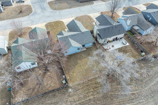 5211 S Mosley St, Wichita, KS 67216