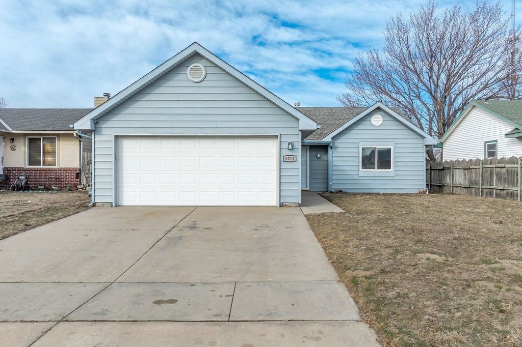 5211 S Mosley St, Wichita, KS 67216