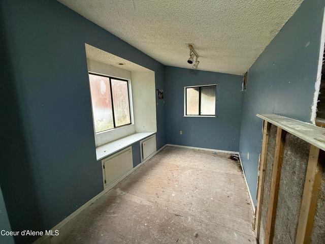 27 Daisy Loop, Mullan, ID 83846