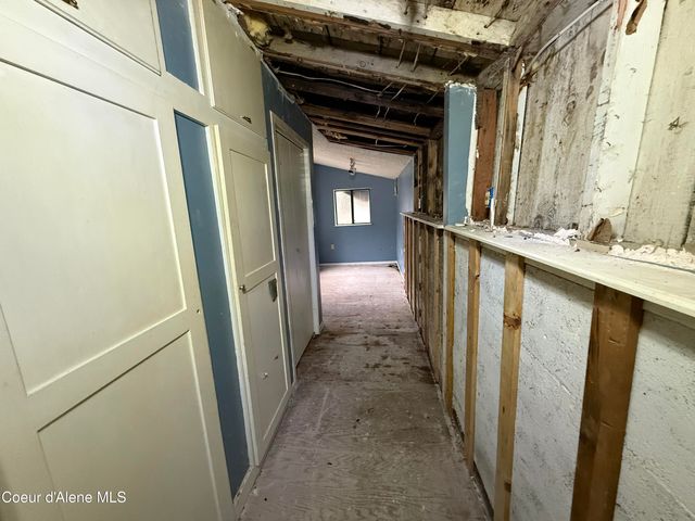 27 Daisy Loop, Mullan, ID 83846