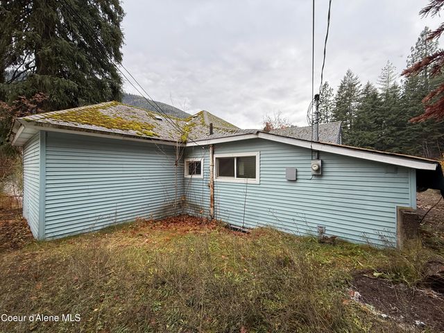 27 Daisy Loop, Mullan, ID 83846