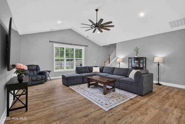 203 E Frampton Court, Hampstead, NC 28443