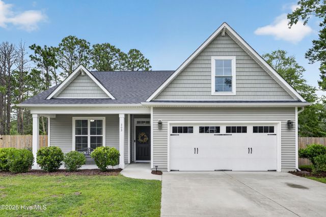 203 E Frampton Court, Hampstead, NC 28443