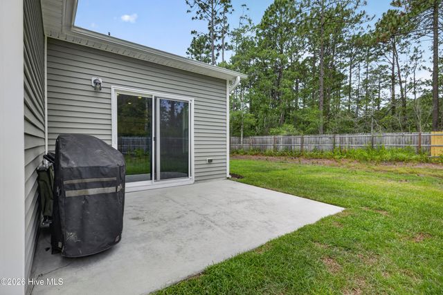 203 E Frampton Court, Hampstead, NC 28443