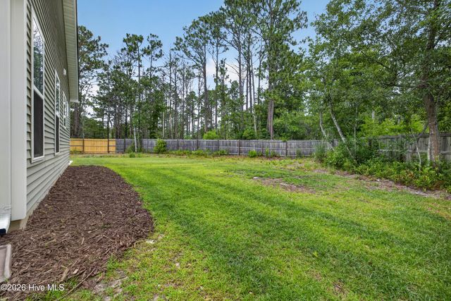 203 E Frampton Court, Hampstead, NC 28443
