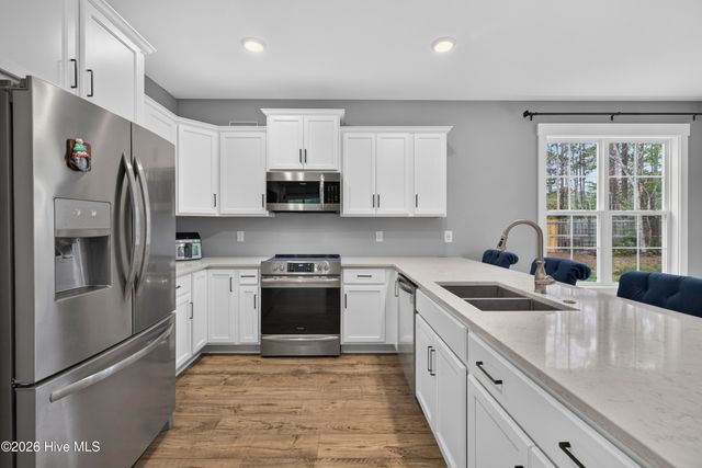 203 E Frampton Court, Hampstead, NC 28443