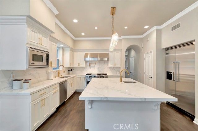 614 16th Street, Huntington Beach, CA 92648