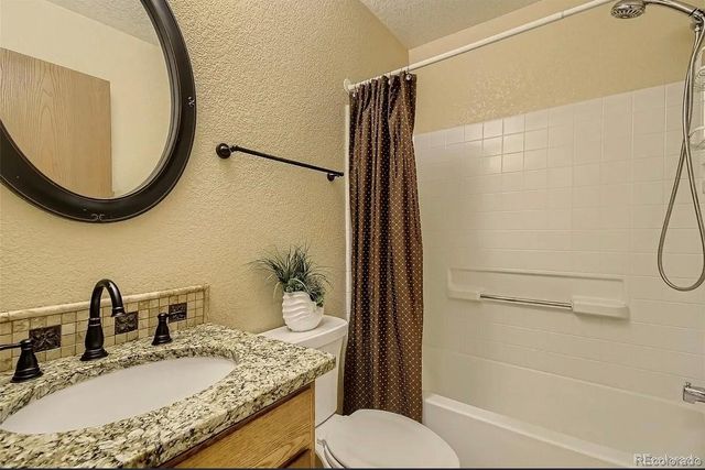 1453 S Pierce Street, Lakewood, CO 80232