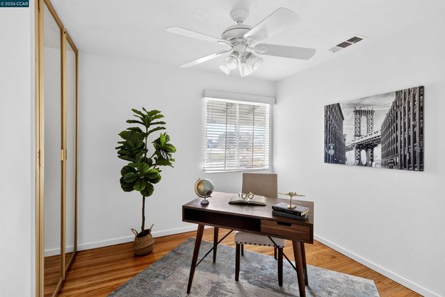 15274 Laverne Dr, San Leandro, CA 94579