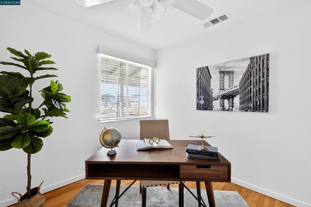 15274 Laverne Dr, San Leandro, CA 94579