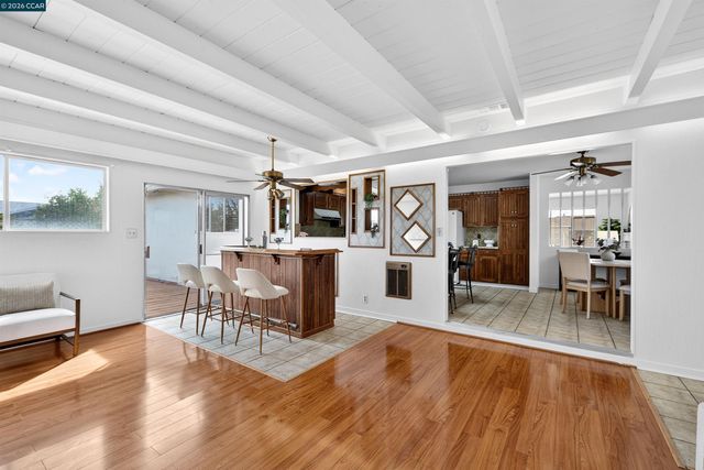 15274 Laverne Dr, San Leandro, CA 94579