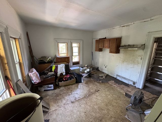 108 W Marion Street, Joliet, IL 60436