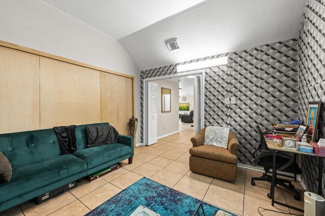 4106 Rocky Bend Drive, Sugar Land, TX 77479