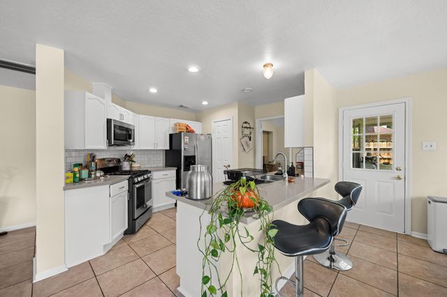 4106 Rocky Bend Drive, Sugar Land, TX 77479