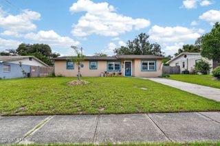 212 MIMOSA Drive, Palatka, FL 32177