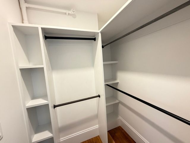 10 Beech St 4, Cambridge, MA 02140